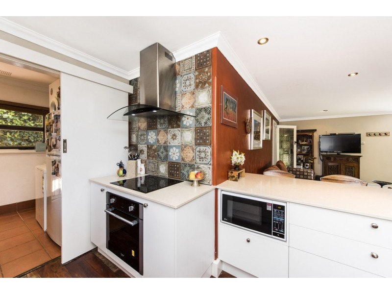 21a Oakwood Avenue, Woodlands WA 6018