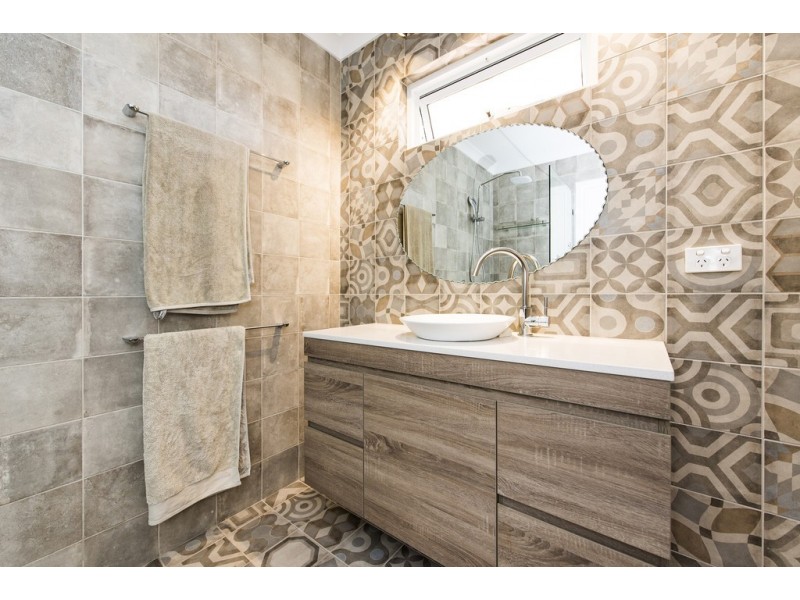 21a Oakwood Avenue, Woodlands WA 6018