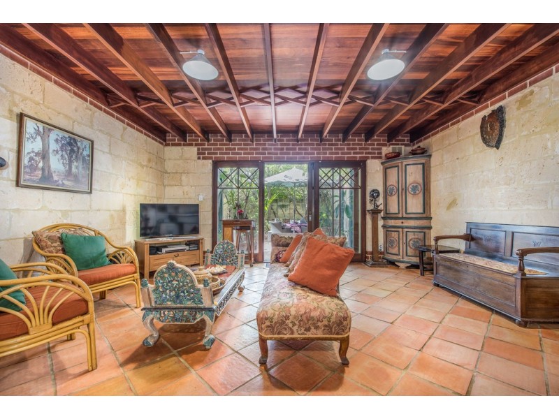 4A Hamilton Street, Subiaco WA 6008