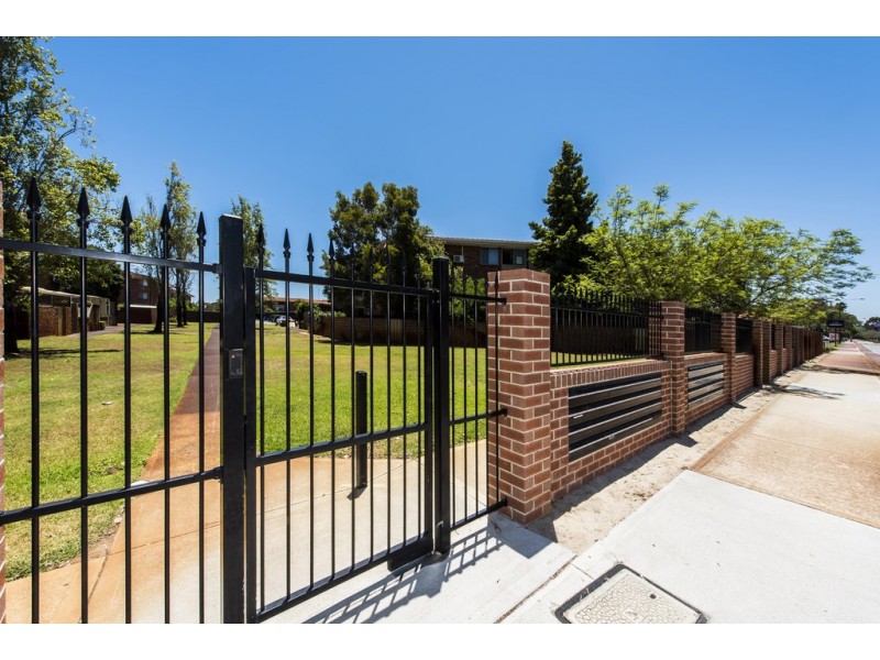 D20/49 Herdsman Parade, Wembley WA 6014