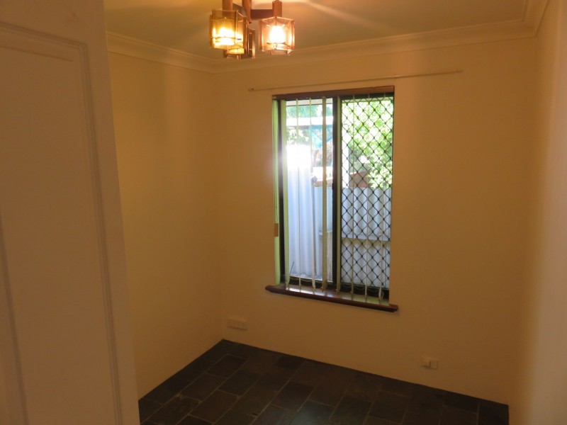 12 Mason Street, Cannington WA 6107