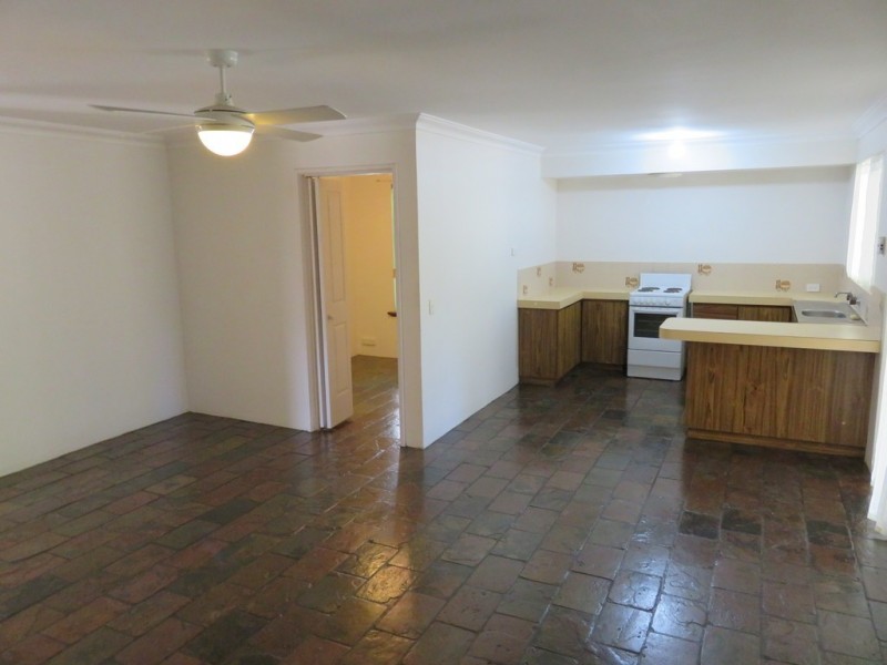 12 Mason Street, Cannington WA 6107