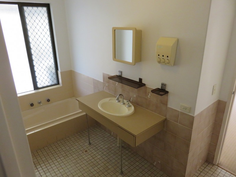 12 Mason Street, Cannington WA 6107