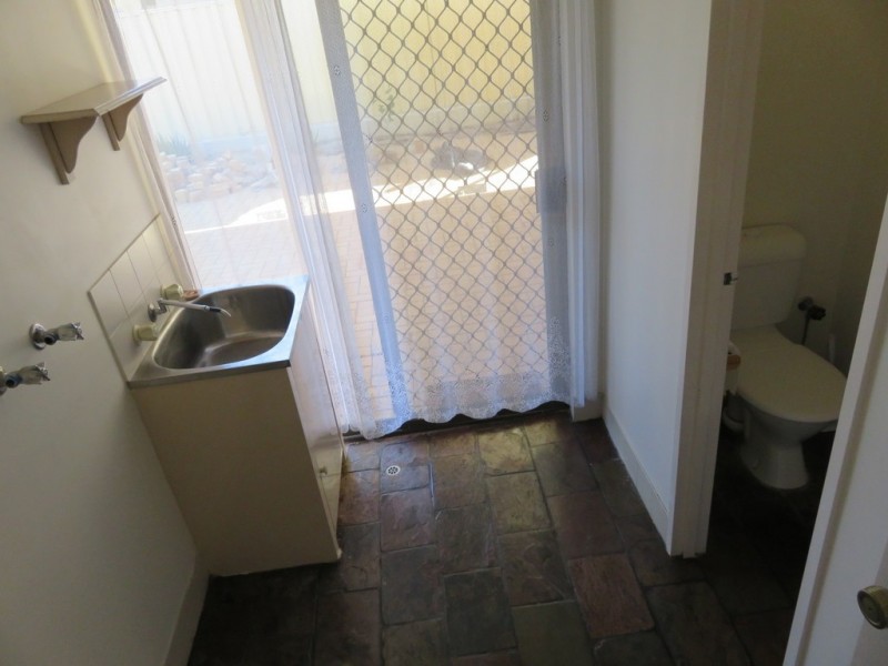 12 Mason Street, Cannington WA 6107