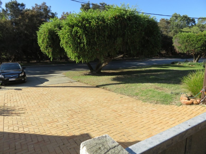 12 Mason Street, Cannington WA 6107