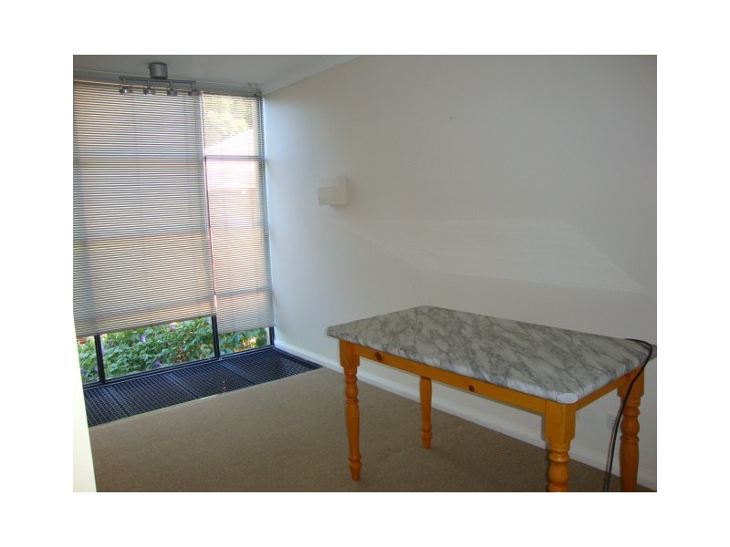 2/2 Court Place, Subiaco WA 6008