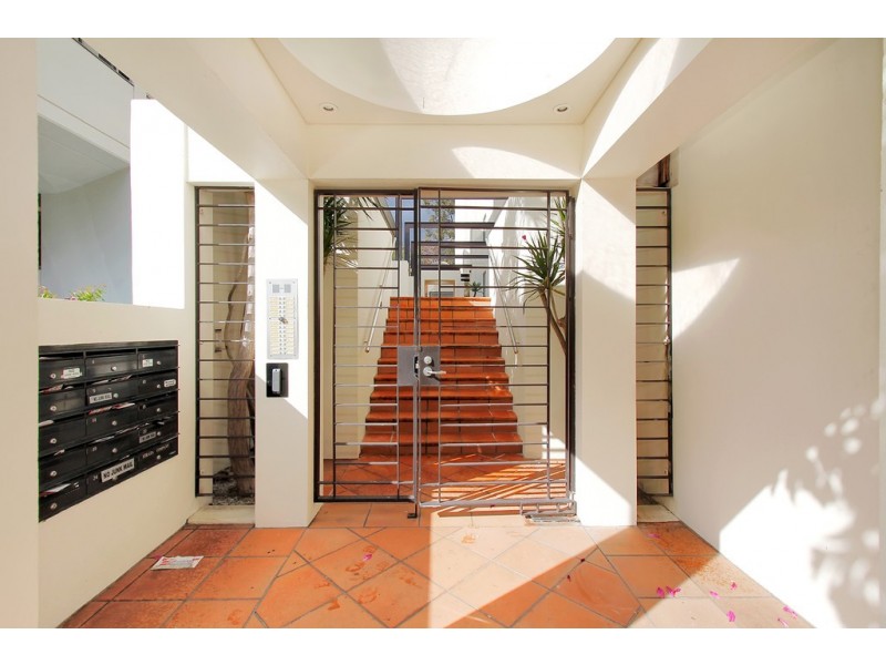 3/2 Colin Street, West Perth WA 6005