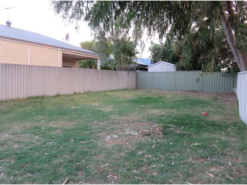 9B Greenshields Way, Redcliffe WA 6104