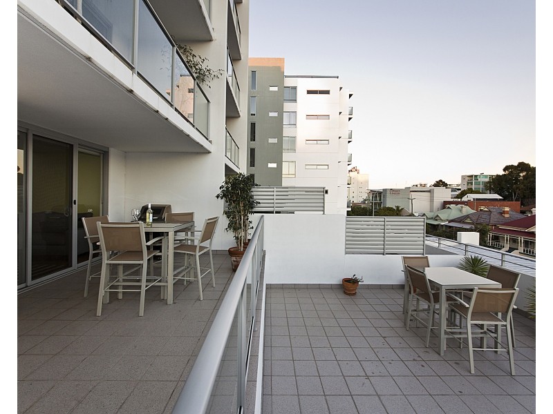 14/1 Douro Place, West Perth WA 6005