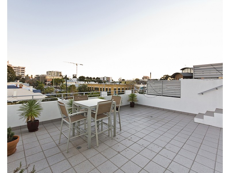 14/1 Douro Place, West Perth WA 6005