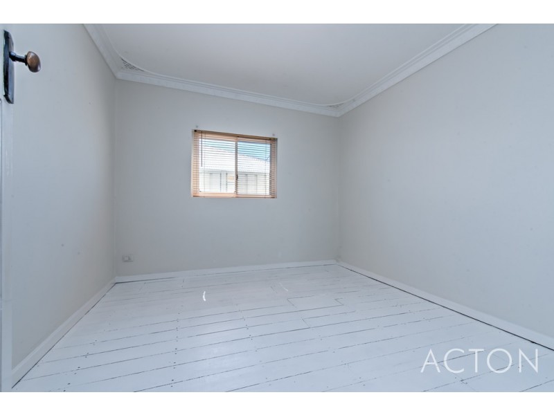 14 Burgess Street, Leederville WA 6007