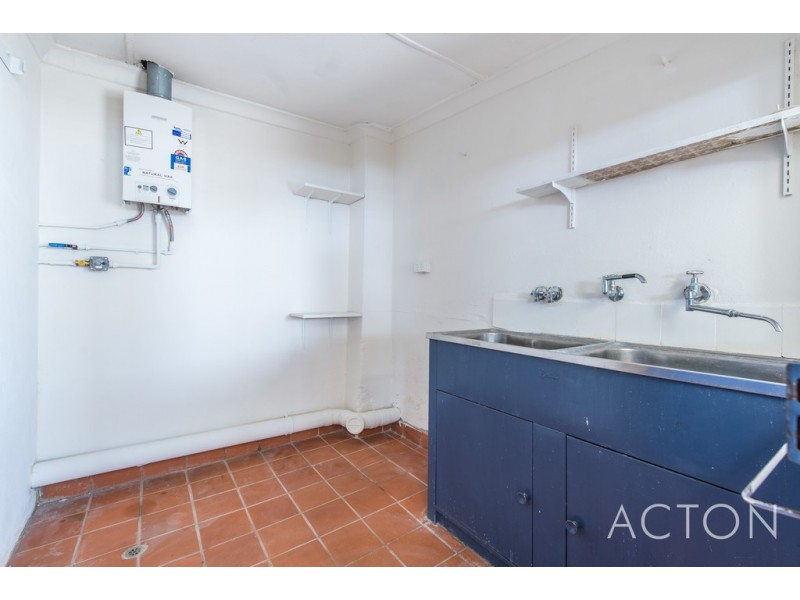 14 Burgess Street, Leederville WA 6007