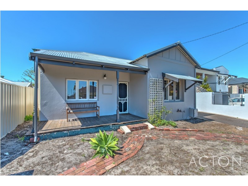 14 Burgess Street, Leederville WA 6007