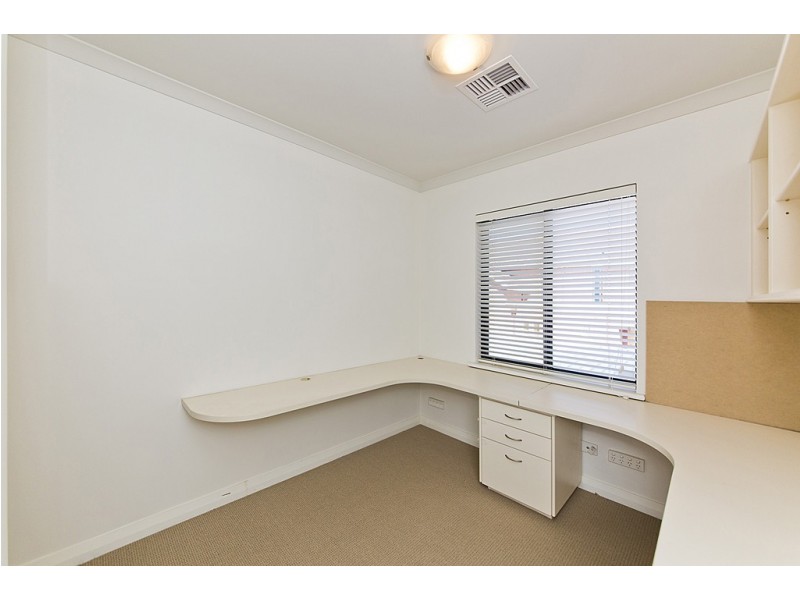 17/1 Simper Street, Wembley WA 6014