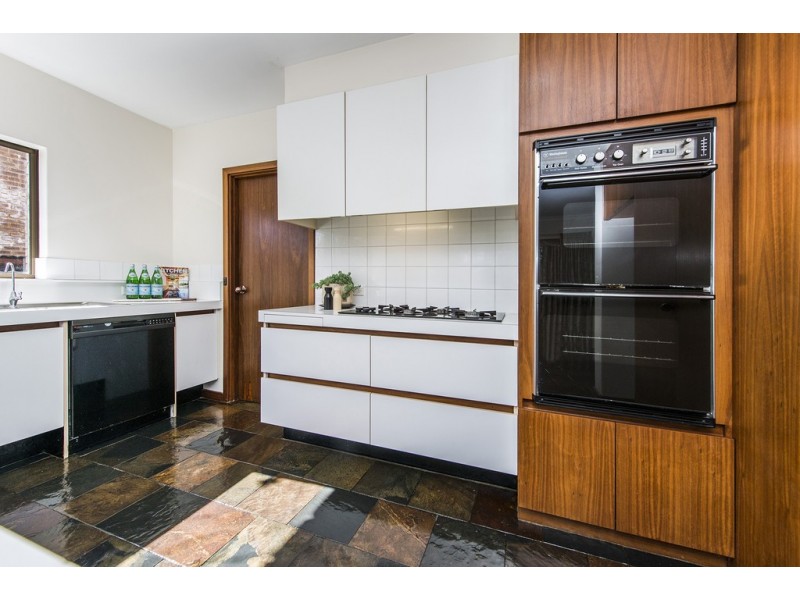 35 Mantua Crescent, Churchlands WA 6018