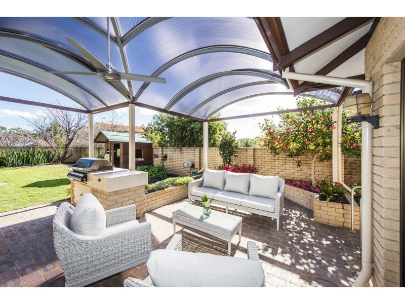 35 Mantua Crescent, Churchlands WA 6018