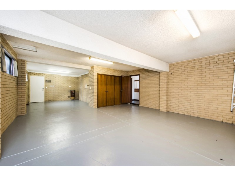 35 Mantua Crescent, Churchlands WA 6018