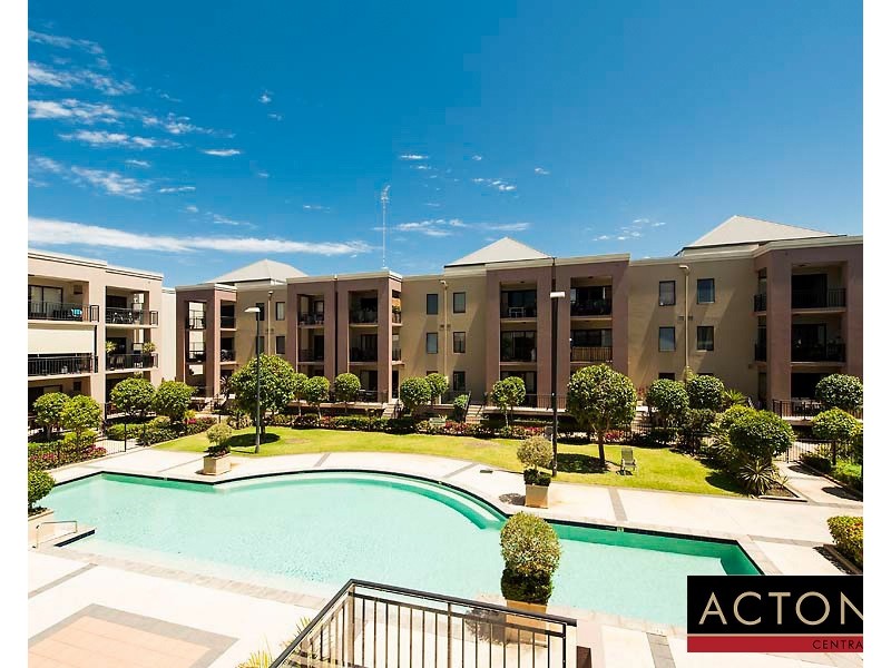 17/1 Roydhouse Street, Subiaco WA 6008