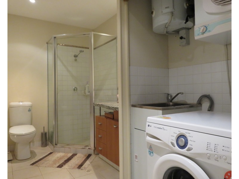 17/1 Roydhouse Street, Subiaco WA 6008