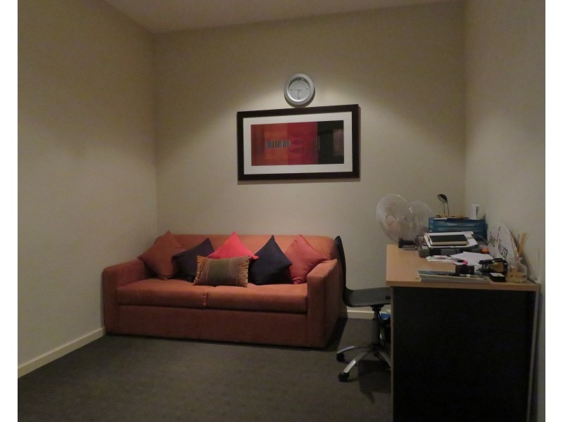 17/1 Roydhouse Street, Subiaco WA 6008