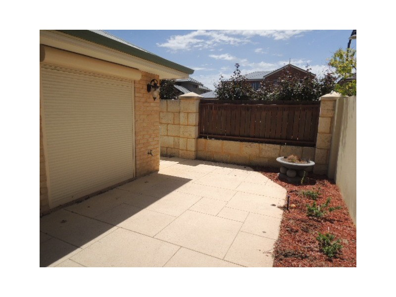 36 Ferentino Road, Stirling WA 6021