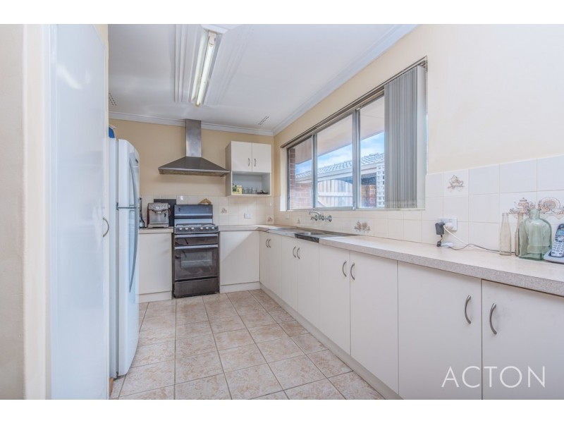 9 Anerley Street, Hamersley WA 6022