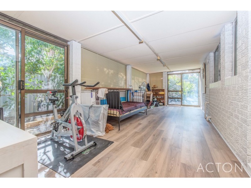 9 Anerley Street, Hamersley WA 6022