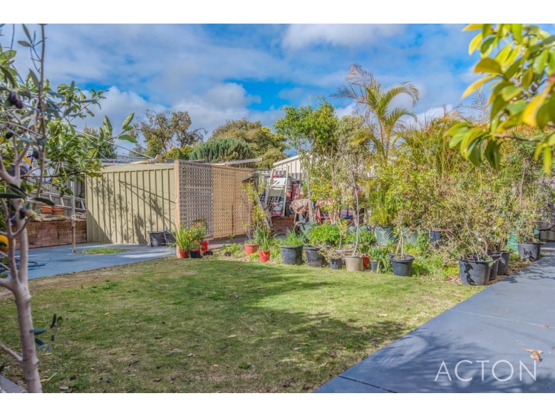 9 Anerley Street, Hamersley WA 6022