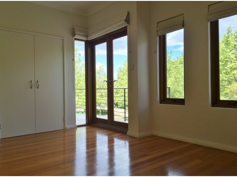 14 Mere View Way, Subiaco WA 6008