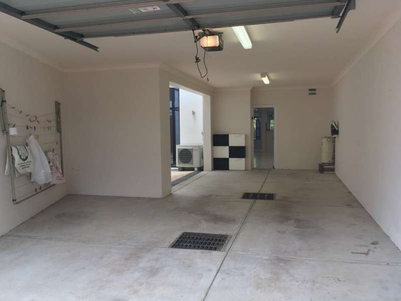 14 Mere View Way, Subiaco WA 6008