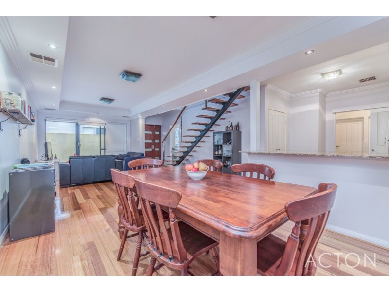 163B Grand Promenade, Doubleview WA 6018