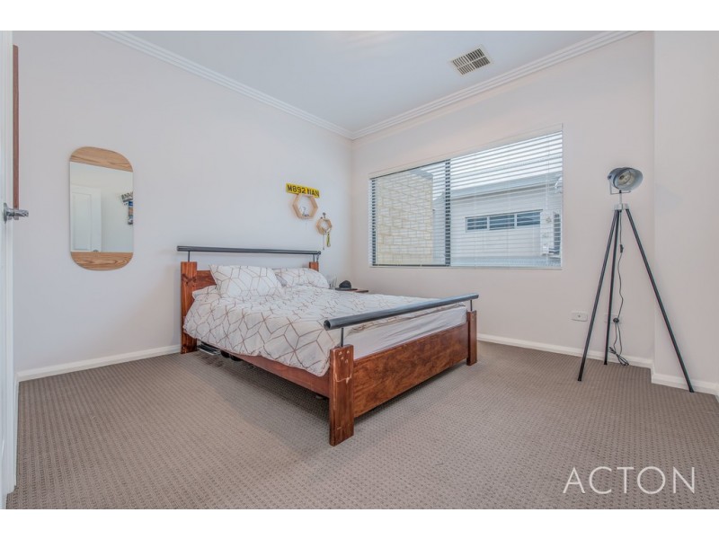 163B Grand Promenade, Doubleview WA 6018