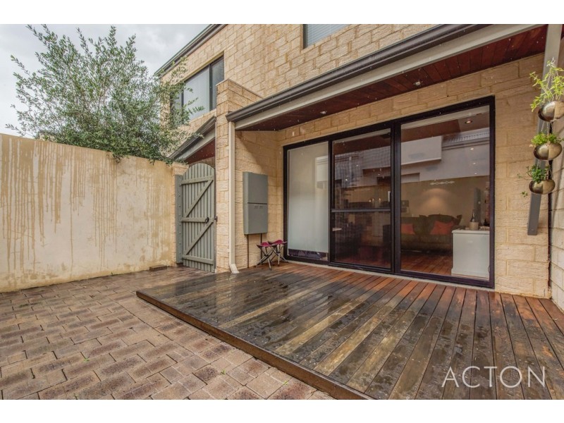 163B Grand Promenade, Doubleview WA 6018