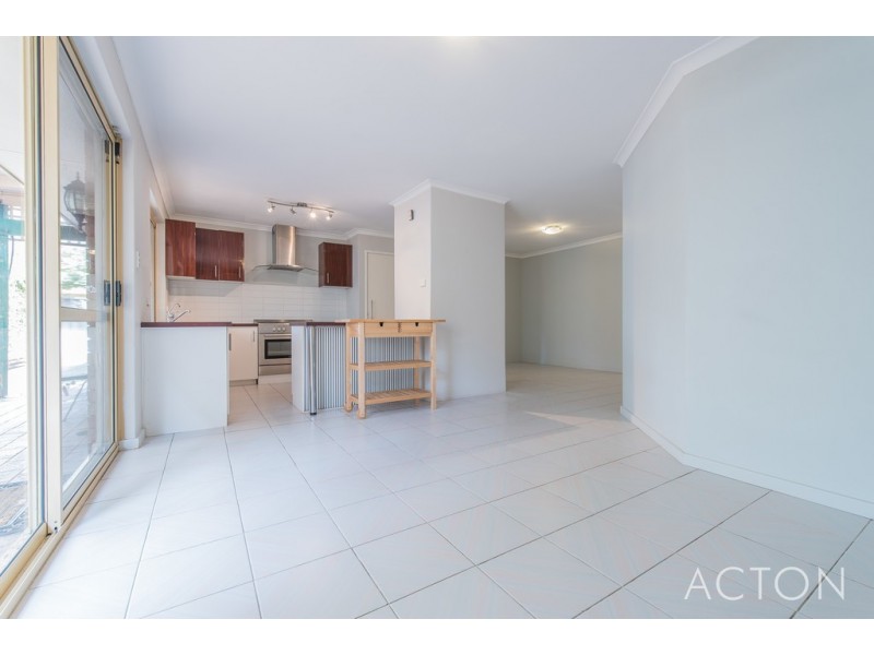 28 St Anthony Drive, Stirling WA 6021