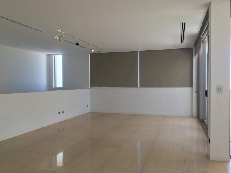 22/21 Ocean Drive, North Coogee WA 6163