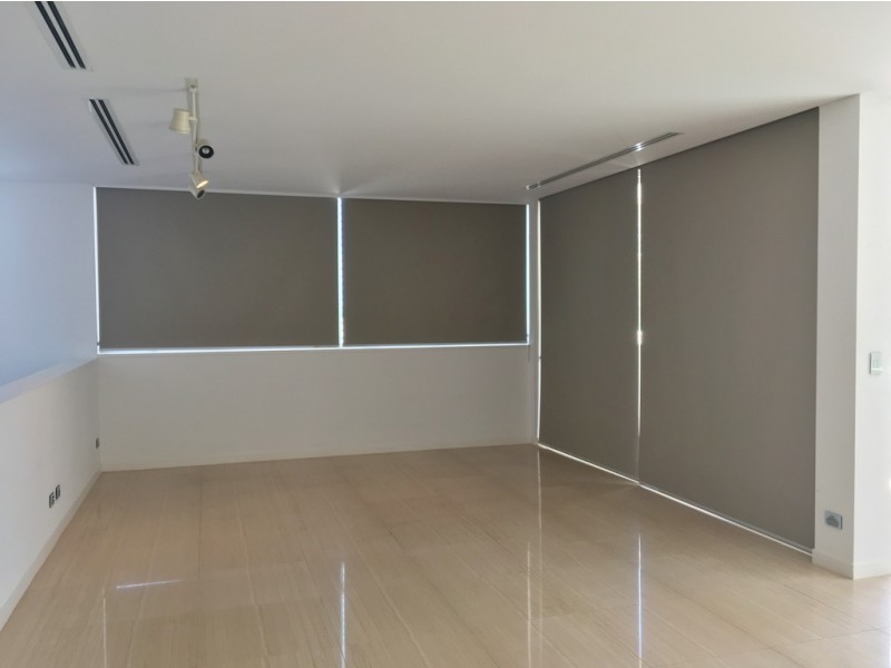 22/21 Ocean Drive, North Coogee WA 6163