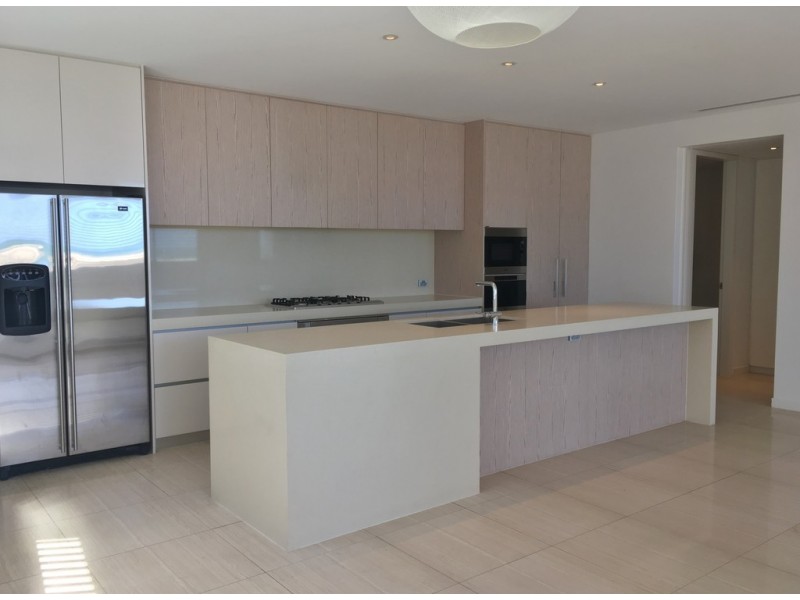 22/21 Ocean Drive, North Coogee WA 6163