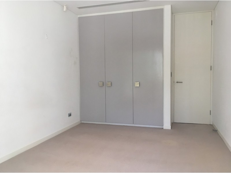 22/21 Ocean Drive, North Coogee WA 6163