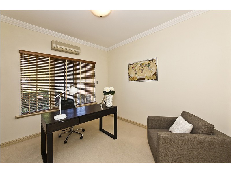 16 Connolly Street, Wembley WA 6014