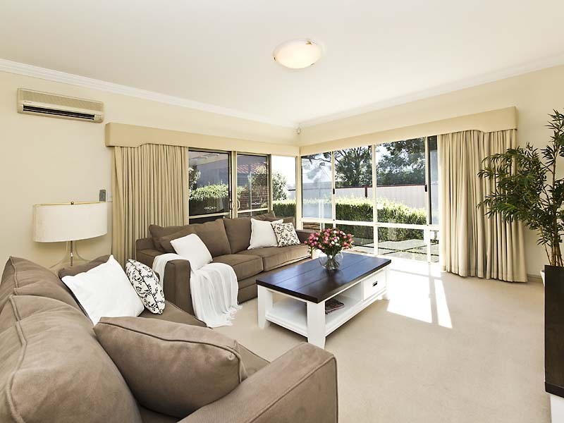 16 Connolly Street, Wembley WA 6014