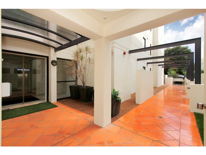 3/2 Colin Street, West Perth WA 6005