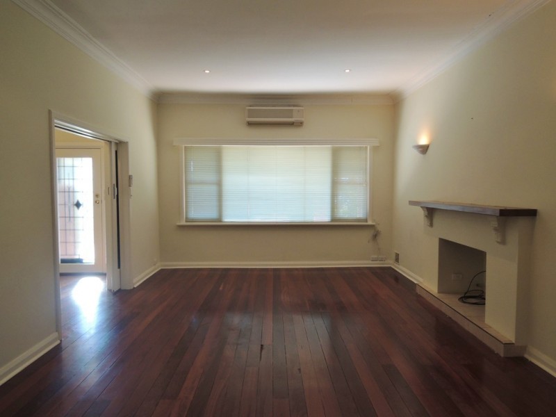 83 Lake Monger Drive, Wembley WA 6014