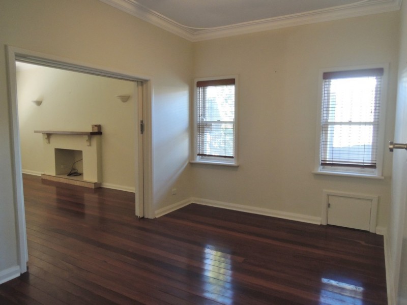 83 Lake Monger Drive, Wembley WA 6014