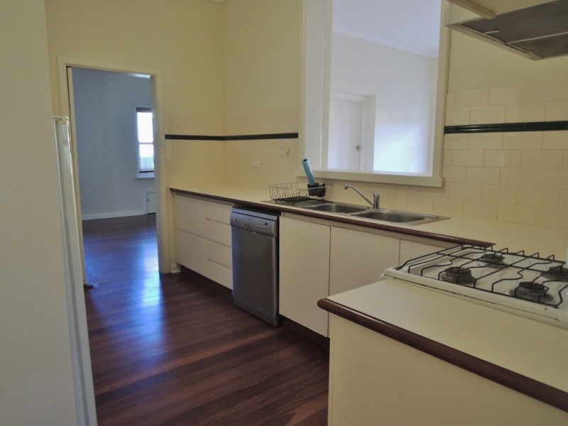 83 Lake Monger Drive, Wembley WA 6014