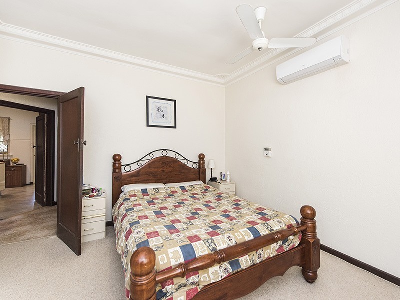 100 Holland Street, Wembley WA 6014