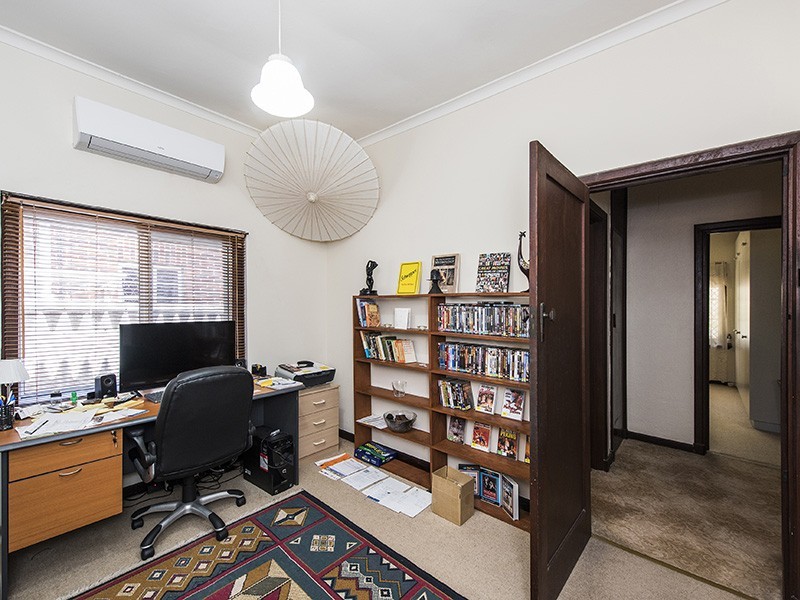 100 Holland Street, Wembley WA 6014