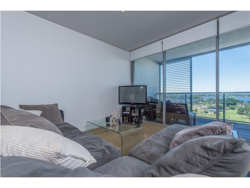 710/8-10 Adelaide Terrace, East Perth WA 6004