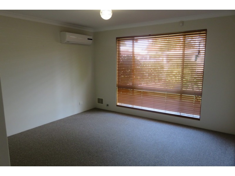 111 Roberts Road, Rivervale WA 6103