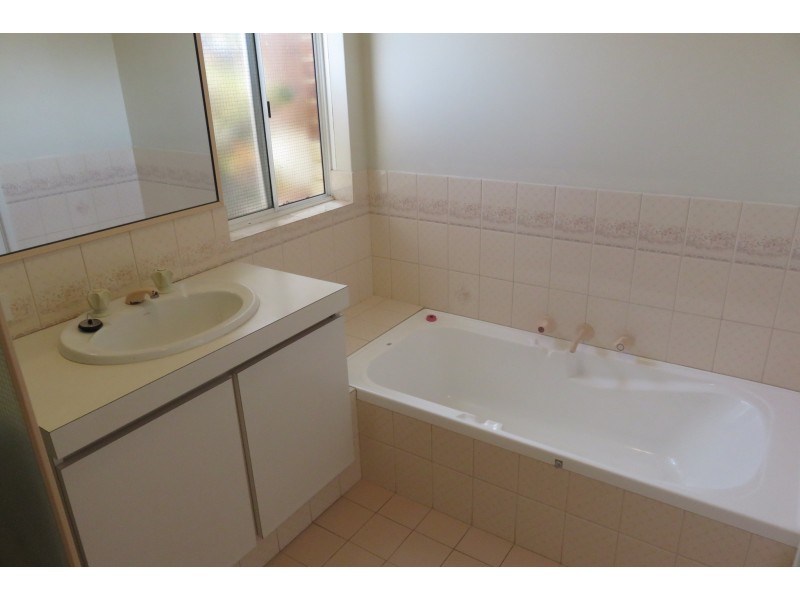 111 Roberts Road, Rivervale WA 6103