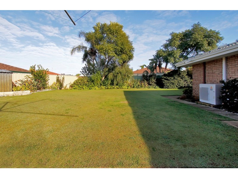 15 Springwood Way, Woodvale WA 6026